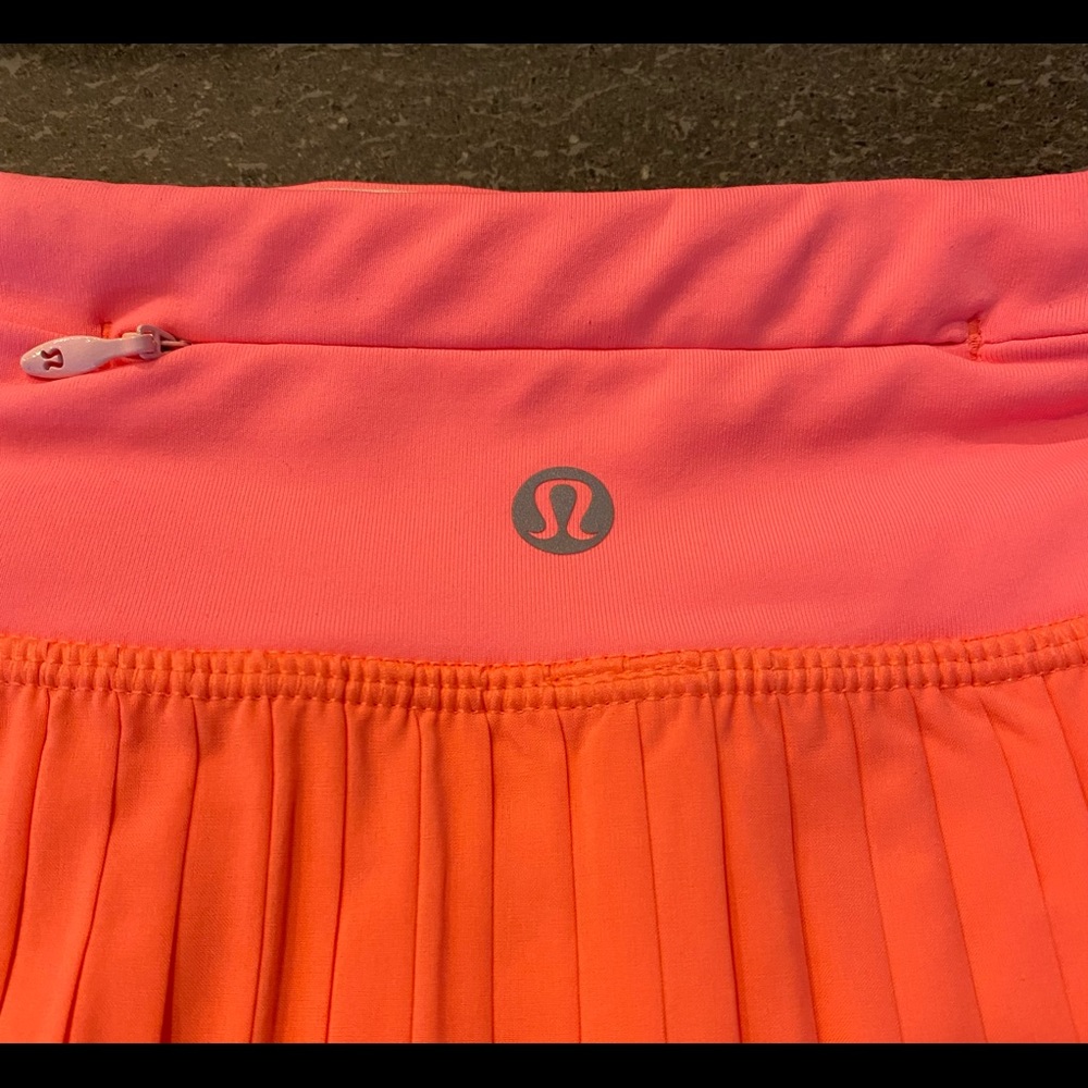 Lululemon peach/light orange pleated tennis skirt